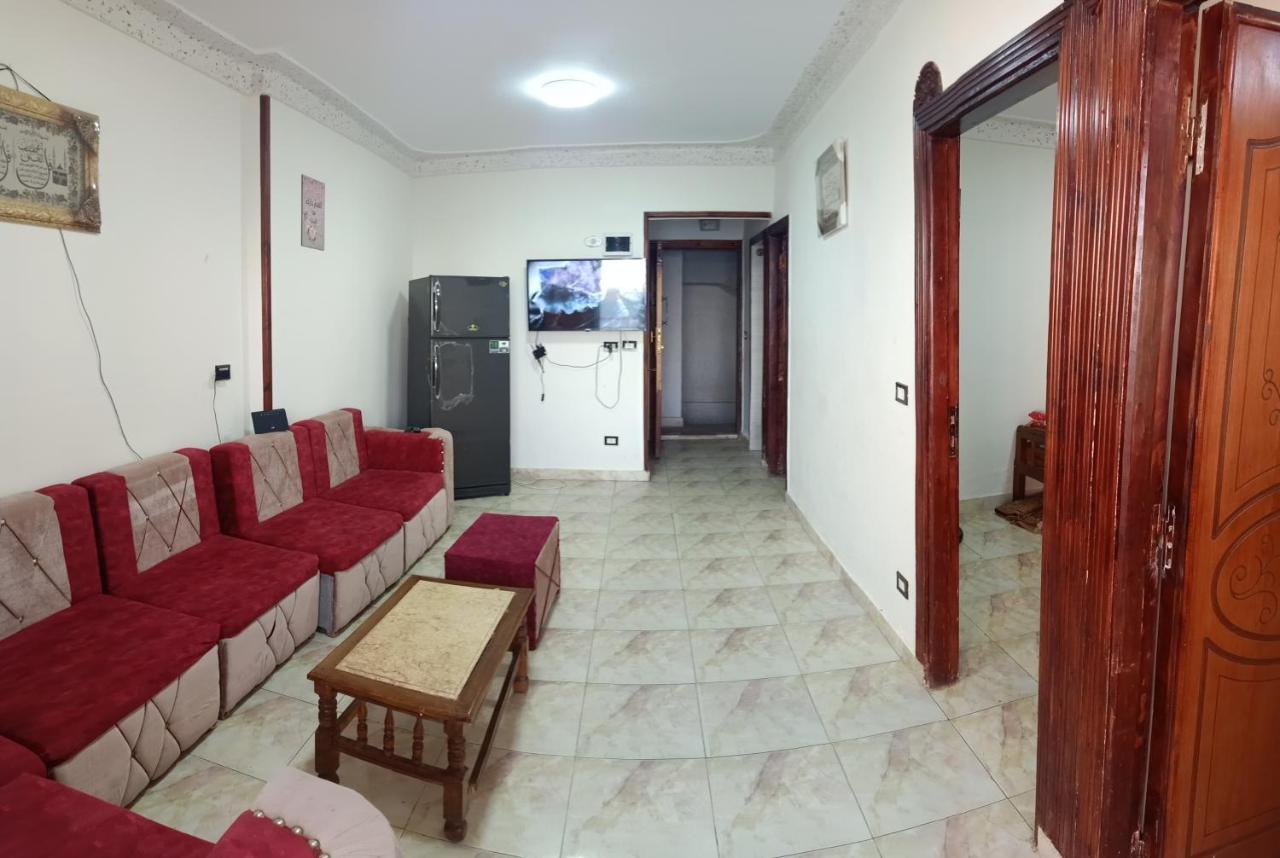 Furnished Apartment - Beach View "Nearest Beach 2 Minutes Walking" - Free Wifi- Abo Keer - Alexandria - Egypt Abu Qir 外观 照片