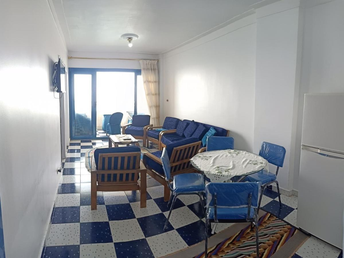 Furnished Apartment - Beach View "Nearest Beach 2 Minutes Walking" - Free Wifi- Abo Keer - Alexandria - Egypt Abu Qir 外观 照片